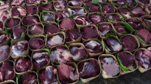 paket daging sapi